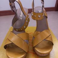 Sandali Gialli con Zeppa e Borchie - Taglia 37 - C