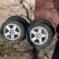 Gomme estive195/65R15, cerchi in lega +ruotino