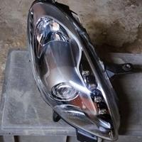 Faro anteriore DX Alfa Romeo Giulietta 2018.
