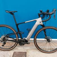 E-bike Cannondale Topstone neo elettrica Taglia M