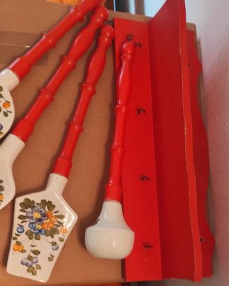 Decorazione set di utensili da cucina