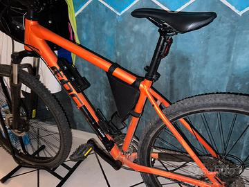 Focus whistler 3.5 mountain best sale bike 2021