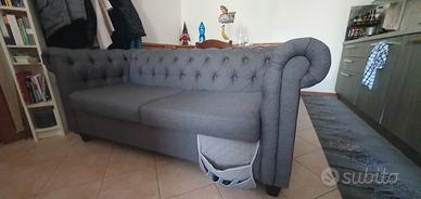 divano stile chesterfield 