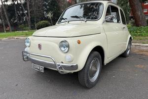FIAT 500 LUSSO RESTAURATA