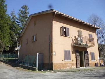 Immobile in asta di 235 m² con più di 5 locali e b