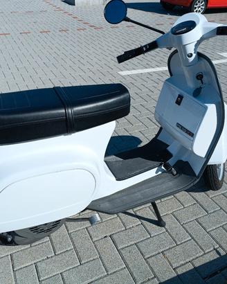 Vespa pk 50