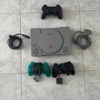 PlayStation 1 (PS1) + 3 Controller + Giochi Vari