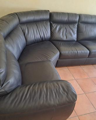 Divano angolare in VERA PELLE nera (5 posti)