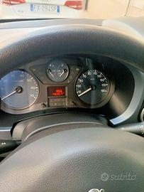 PEUGEOT PARTNER 1.600 DIESEL 2014