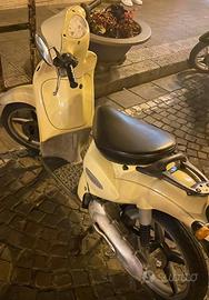 Scarabeo 50