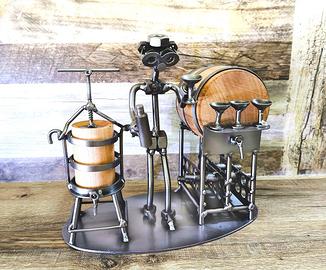 Enologo viticoltore vino scultura viti e bulloni.