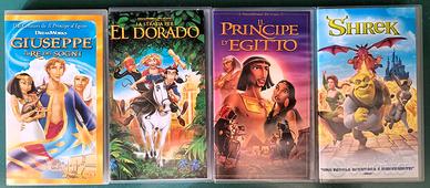 4 VHS con film di animazione Disney e altro