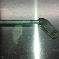 Asta rubinetto vespa 50 sportellino piccolo
