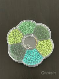 Set di perline per bracciali e collane