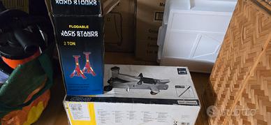 Cric idraulico 2 T e Cavalletti Cora 2T