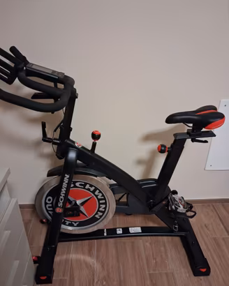 La Schwinn® 700IC è una cyclette da ciclismo indoo