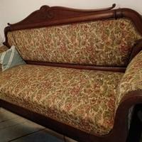 Elegante divano d’epoca stile neoclassico/impero