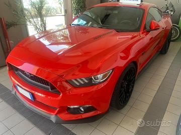 FORD Mustang Fastback 5.0 V8 TiVCT aut. GT
