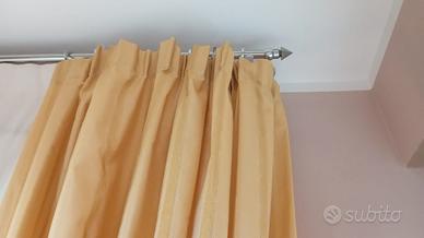 tenda da soggiorno ricamata a mano