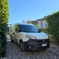 FURGONE FIAT DOBLO 1.4 T-JET 2017 150mila km