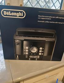 MACCHINA DEL CAFFE' IN GRANI O IN POLVERE