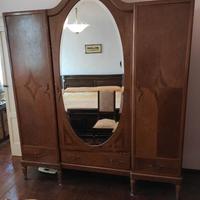 Camera da letto completa anni 20