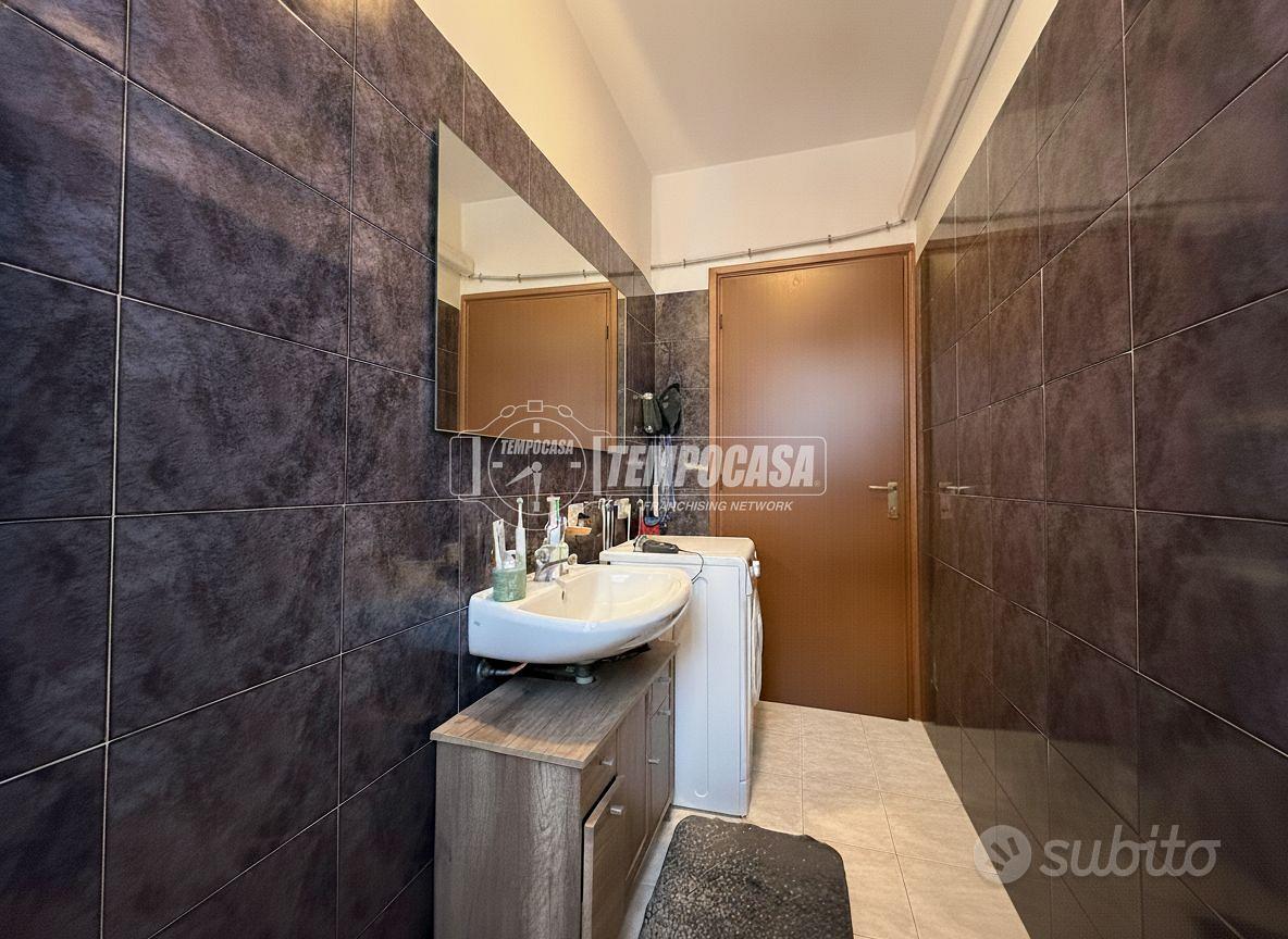 TRILOCALE CON CUCINA ABITABILE E DOPPI SERVIZI - Vista 5