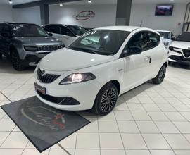 Lancia Ypsilon 1.0 FireFly 5 porte S&S Hybrid Plat