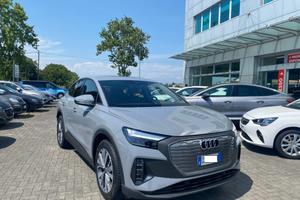 AUDI Q4 e-tron Q4 SPB 45 e-tron quattro Business