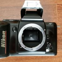 Nikon F401 fotocamera analogica