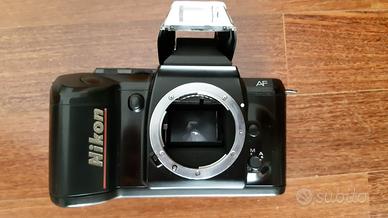 Nikon F401 fotocamera analogica