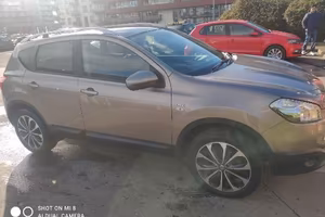Nissan qashqai 1.5 dci, guida destra