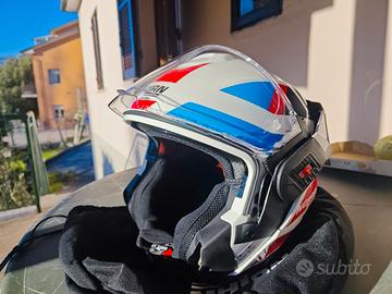 Casco Nolan M indossato 3 volte un mese di vita