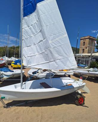 PICCOLA DERIVA A VELA REMI DERIVA A VELA HUNTER 90