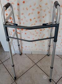 Deambulatore Regolabile e Richiudibile pieghevole