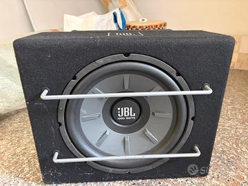 Subwoofer e amplificatore