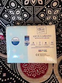 Asciugamani monouso 