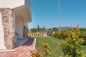 Villetta con giardino a due passi dal mare