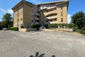 4 LOCALI A RENDE