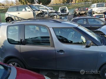 Cambio SKODA ROOMSTER 1598cc TDI del 2012