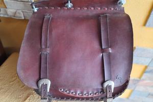 Moto castom borsa laterale