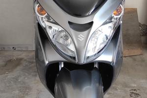 Suzuki AN Burgman 400 - 2011