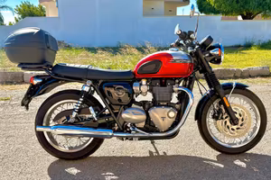 Triumph Bonneville T120 2026 - 1.400 km