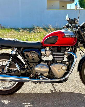 Triumph Bonneville T120 2026 - 1.400 km