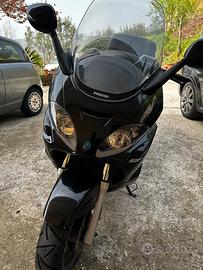 Piaggio x9 250 motore Honda