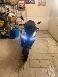 Aprilia SR GT 125