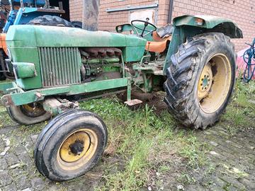 John deere 2130
