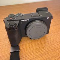 Sony A6700 16-50, 18-135, 25mm dji rs3mini seafrog