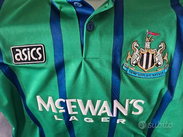 Newcastle United away Asics 