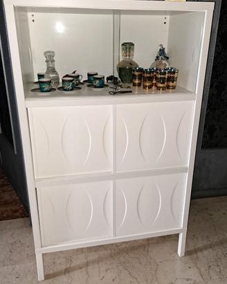 Credenza
